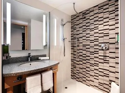 Hotel Hampton By Hilton Bristol Airport Redhill