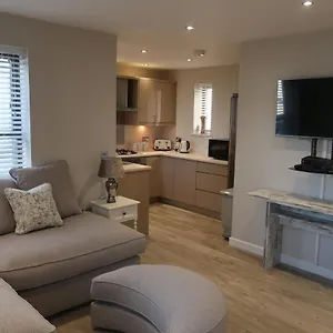 Holiday home 3 The Mews Montpellier, Cheltenham
