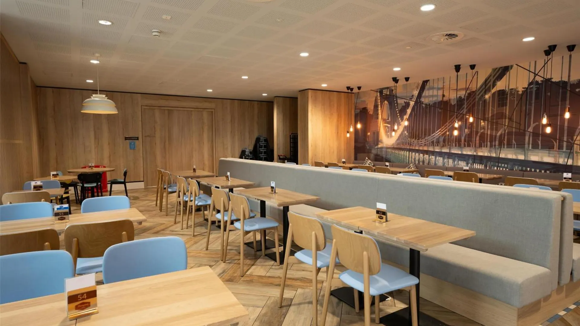 Hampton By Hilton Bristol Airport Hotel Redhill   Redhill (Somerset)