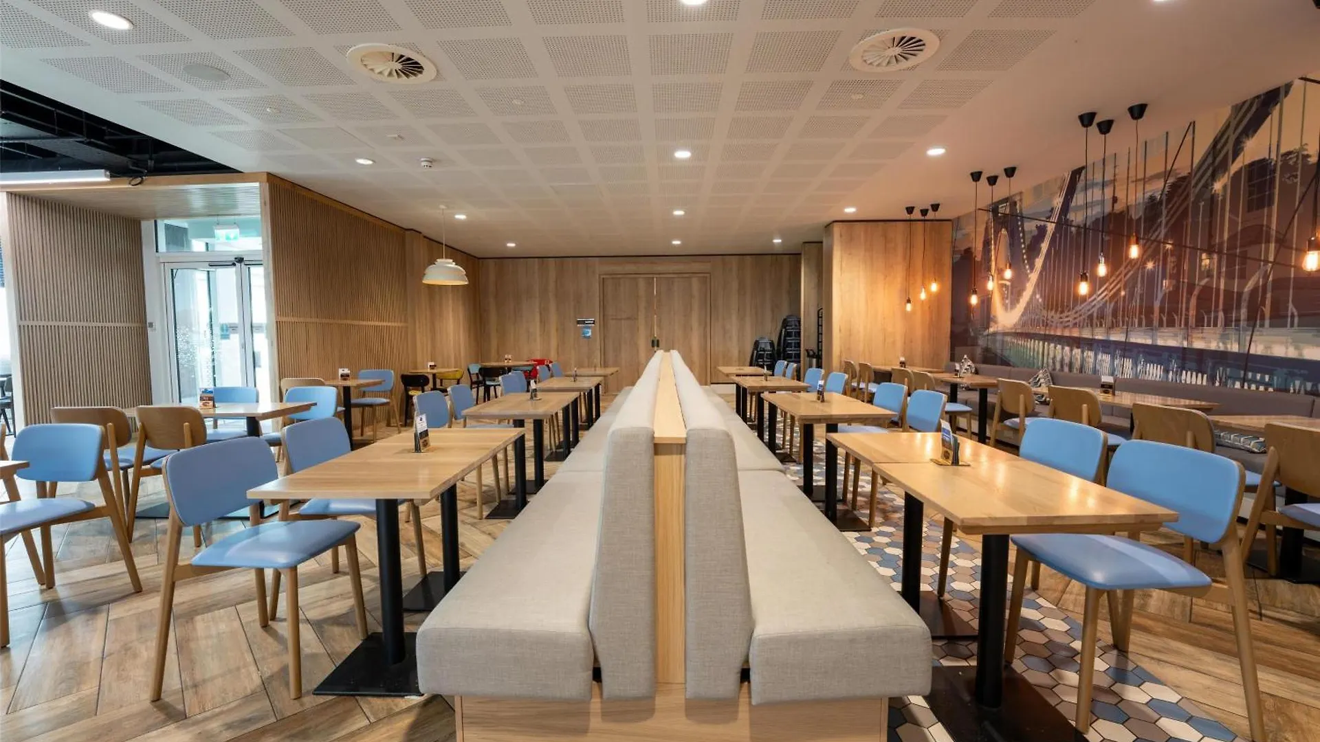 Hampton By Hilton Bristol Airport Hotel Redhill